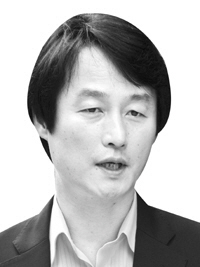 동문 > '인간'이 안보인 불산 누출사고 대응 사진